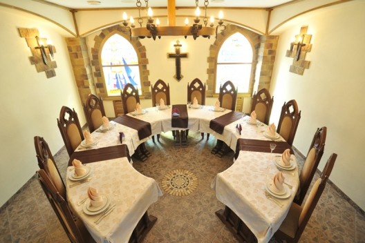 фотка помещения для мероприятия Рестораны Камелот на 3 зала мест Краснодара