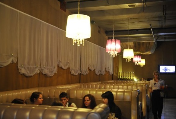 фотка зала для мероприятия Рестораны Разгуляевъ на 1 зал мест Краснодара
