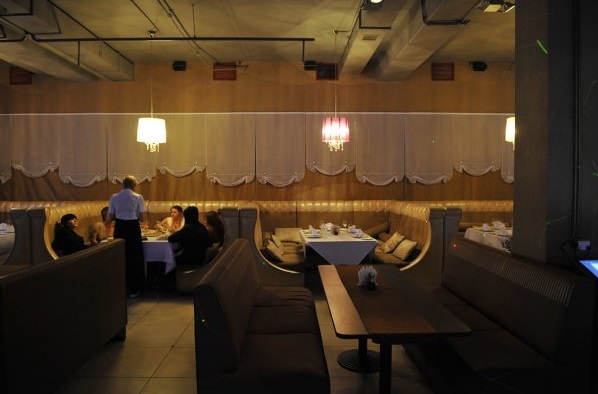 фотокарточка помещения для мероприятия Рестораны Разгуляевъ на 1 зал мест Краснодара